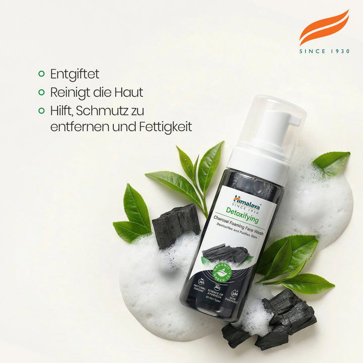 Himalaya Entgiftende, Schaumende Gesichtswasche Aus Holzkohle 150ml